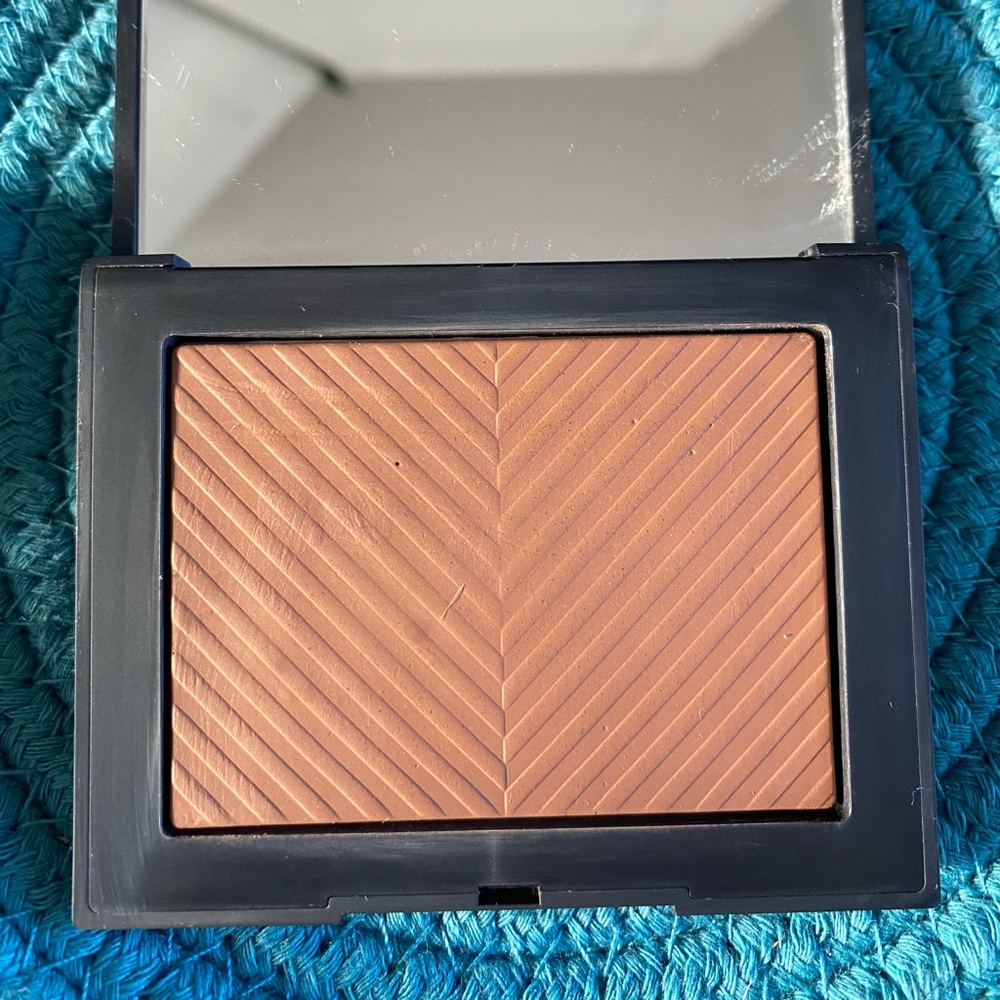 NARS Casino bronzer